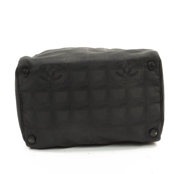 Auth Chanel Cosmetic Pouch Nylon Black #13612C96 - Picture 8 of 14